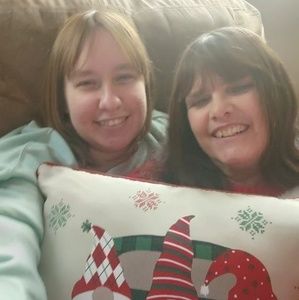 Meet your Posher, Paula